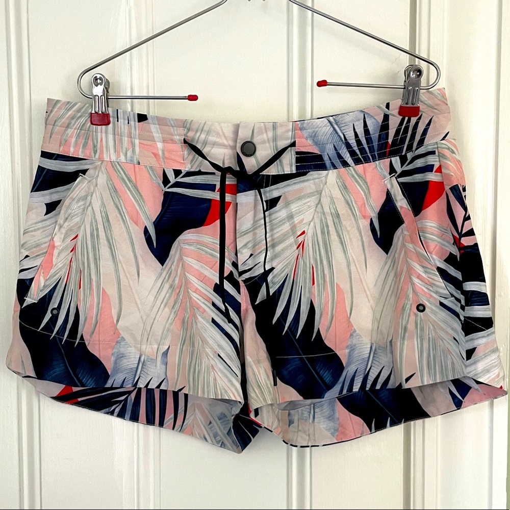 Athleta swim shorts - beautiful pink & navy design